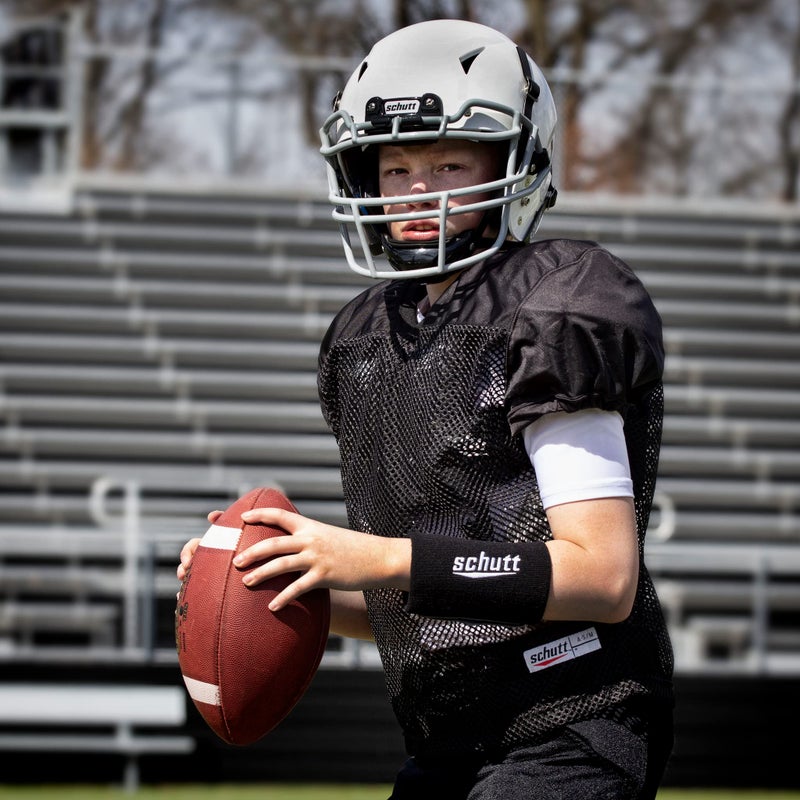 Schutt Youth Vengeance A11 Football Helmet, VROPO TRAD Facemask Attached, Medium, Black - Image 5